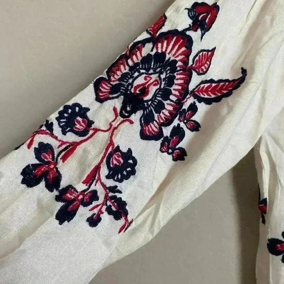 RAGA Tessi Embroidered Off-the-Shoulder Romper - Picture 9 of 14